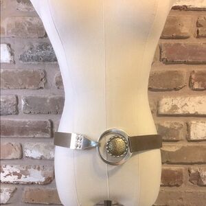 CHICO’S Women’s Brown Leather Hammered Metal Adjustable Hook Belt M/L